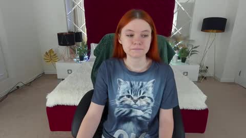 Snapshot of marich_ka chatting on January 29, 10:16 am MaRich Ka online show from January 29, 10:16 am