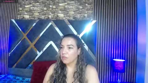 Snapshot of marie_hss chatting on February 24, 8:25 pm marie_hss online show from February 24, 8:25 pm