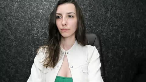 marielleanker online show from September 27, 4:41 am