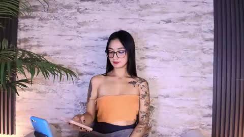 Maryyy online show from February 25, 3:43 pm