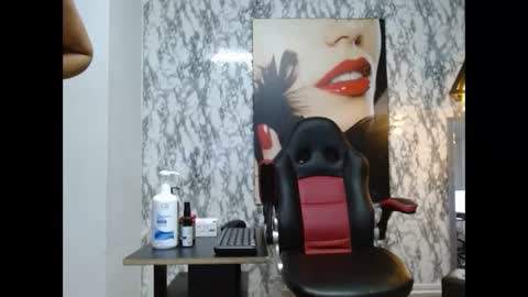 Marilin online show from February 15, 11:42 am