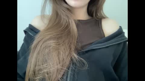 Snapshot of marinalovenow chatting on October 21, 6:28 am Marina online show from October 21, 6:28 am