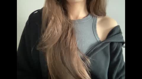Snapshot of marinalovenow chatting on March 10, 7:11 am Marina online show from March 10, 7:11 am