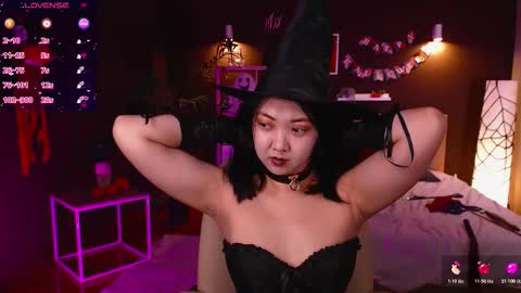 Marine  online show from October 31, 2:32 pm