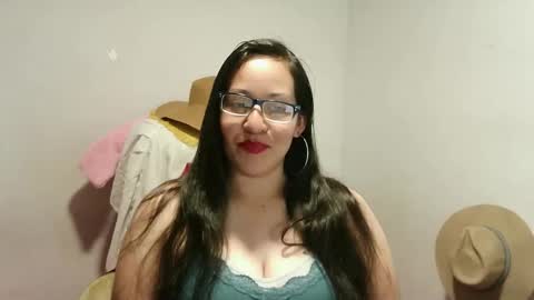 Snapshot of mariposahot33 chatting on October 2, 9:20 pm MARIPOSAhot33 online show from October 2, 9:20 pm