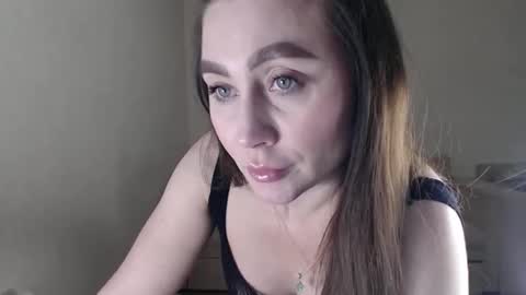 Snapshot of marishaarimova chatting on October 20, 1:41 am Marisha Arimova online show from October 20, 1:41 am