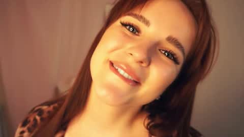 Snapshot of marlenegadley chatting on October 19, 7:38 pm Kira online show from October 19, 7:38 pm