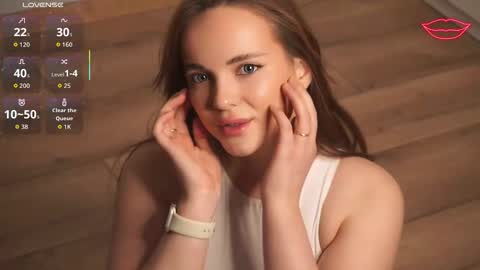 Snapshot of marlenegadley chatting on October 9, 7:07 pm Kira online show from October 9, 7:07 pm