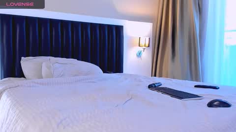 Mari online show from November 25, 7:10 am