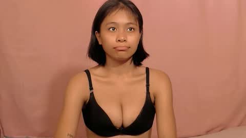 Snapshot of marrymebabexx_ chatting on September 18, 1:48 am marrymebabexx_ online show from September 18, 1:48 am