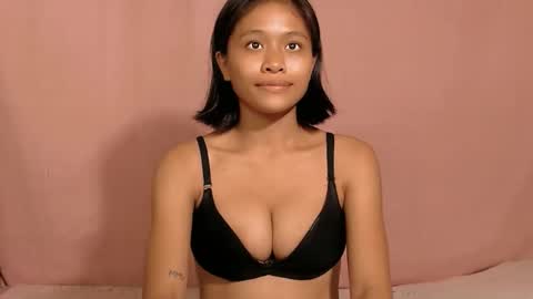 Snapshot of marrymebabexx_ chatting on October 1, 12:21 pm marrymebabexx_ online show from October 1, 12:21 pm