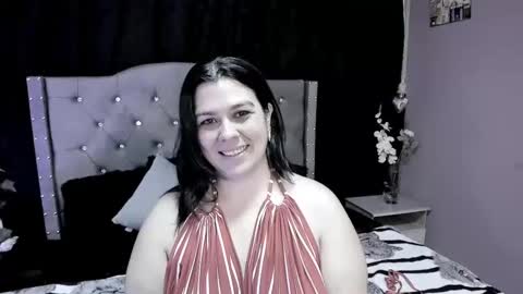 Snapshot of martina_foxy_ chatting on February 16, 11:59 am MARTINA online show from February 16, 11:59 am