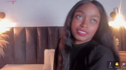 Laura online show from October 22, 3:22 am