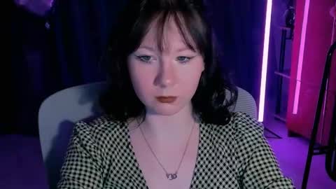 Nancy online show from May 6, 5:17 pm
