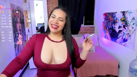 Snapshot of mary_bruss chatting on September 25, 1:37 am online show from September 25, 1:37 am