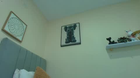 mary_cute9 online show from May 28, 12:03 pm