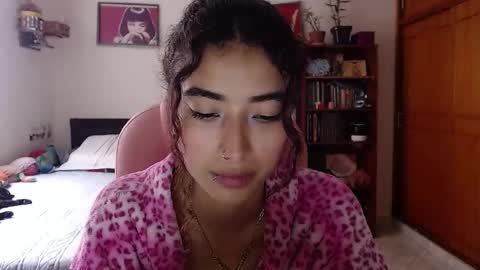 Snapshot of mary_jane1_ chatting on February 18, 10:14 pm mary online show from February 18, 10:14 pm