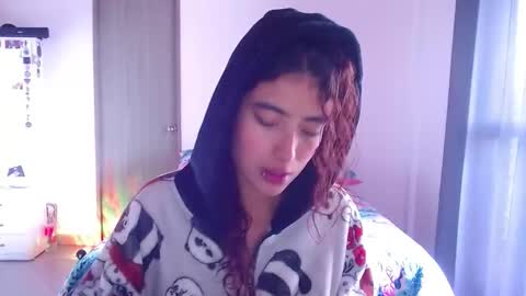 Snapshot of mary_jane1_ chatting on October 16, 12:30 pm mary online show from October 16, 12:30 pm