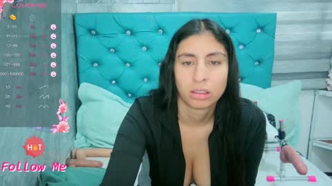  Mary Moon  online show from April 10, 11:38 am