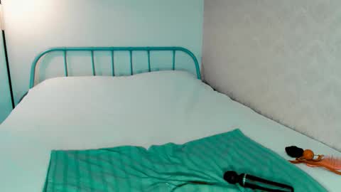 Anna online show from October 30, 4:04 am