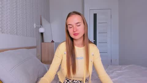 Mari online show from October 14, 6:16 am