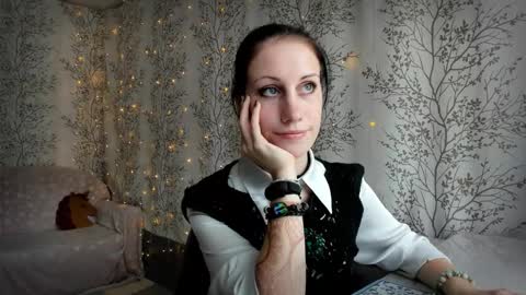 Mary Lou online show from September 14, 8:01 am