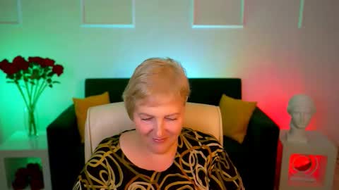Snapshot of marymogan chatting on October 1, 12:54 pm marymogan online show from October 1, 12:54 pm