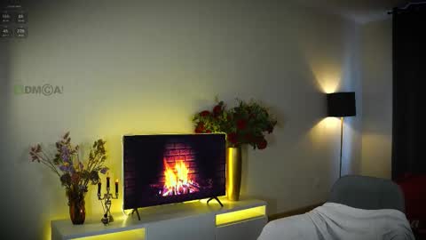 maryssaa_ online show from October 15, 7:55 am