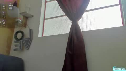 Snapshot of maskedgirl01 chatting on October 3, 8:36 pm Scarlet online show from October 3, 8:36 pm