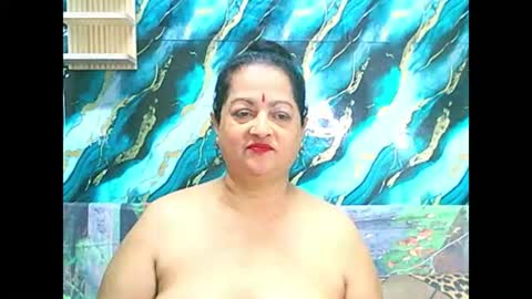 Snapshot of matureindian4u65 chatting on October 1, 11:15 am matureindian4u65 online show from October 1, 11:15 am