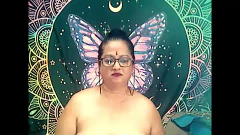Snapshot of matureindian4u65 chatting on January 27, 9:55 pm matureindian4u65 online show from January 27, 9:55 pm