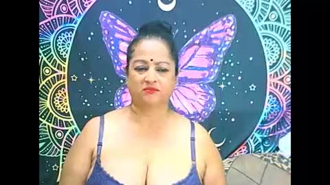 Snapshot of matureindian4u65 chatting on March 3, 9:45 pm matureindian4u65 online show from March 3, 9:45 pm