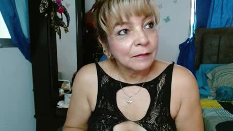 Cecilia online show from October 26, 2:34 pm