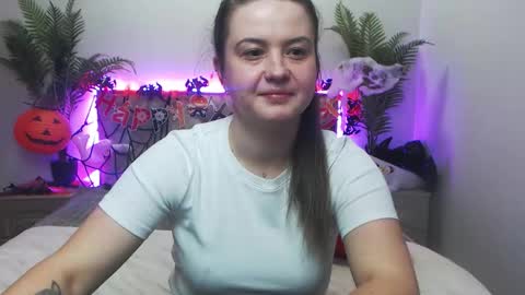 MavkaCute online show from October 30, 8:10 pm