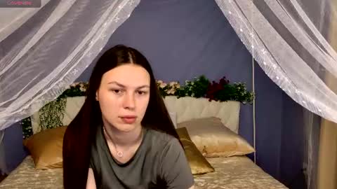 MaxinCarroll online show from June 25, 10:19 am