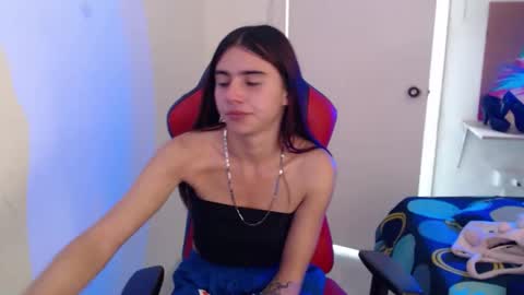 maxinesex_ online show from November 25, 2:19 pm