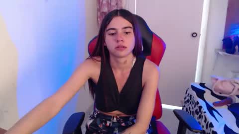 maxinesex_ online show from December 3, 5:04 pm