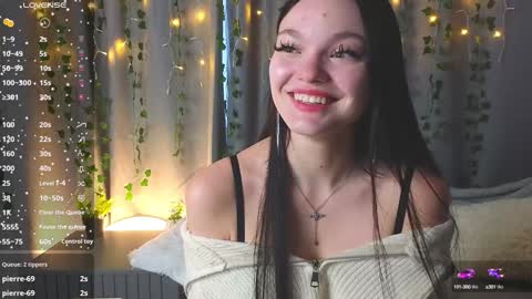 Daisy online show from December 4, 5:38 am