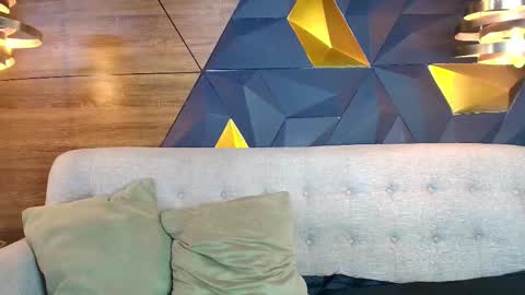 gabby online show from November 11, 2:29 am