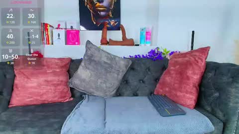 Snapshot of may_wood chatting on September 30, 12:11 pm may_wood online show from September 30, 12:11 pm