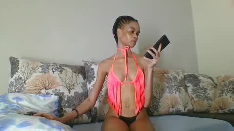 maya online show from October 7, 3:05 pm