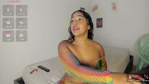 Snapshot of maya_graham_ chatting on September 11, 4:13 am Maya online show from September 11, 4:13 am