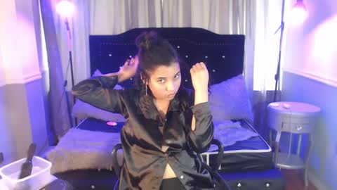 Maya online show from March 2, 9:30 pm