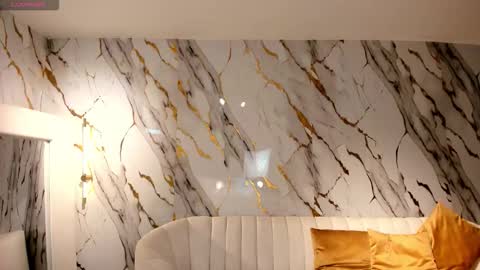 Maya online show from February 8, 3:43 am