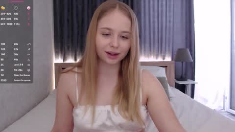 maybebabyx online show from March 19, 7:24 am