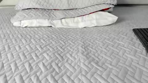 Maybelline69 online show from March 10, 2:21 pm