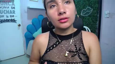 Snapshot of maylin_horny19 chatting on September 14, 3:04 am Maylin online show from September 14, 3:04 am