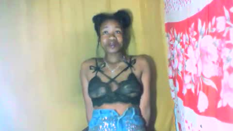 mayrah online show from October 28, 5:57 am