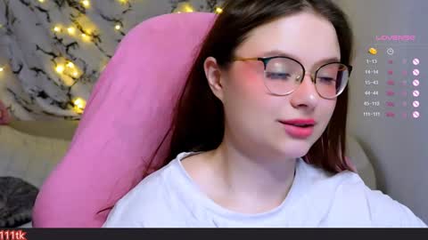 Snapshot of me_hanna chatting on February 1, 10:44 pm Hanna online show from February 1, 10:44 pm