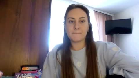 Snapshot of meadoweyes_ chatting on September 25, 11:42 am meadoweyes_ online show from September 25, 11:42 am